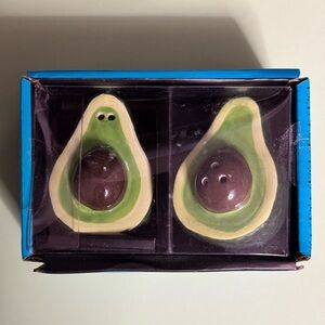 Sheffield Home “You Guac my World” Ceramic
Avocado Salt & Pepper Shakers